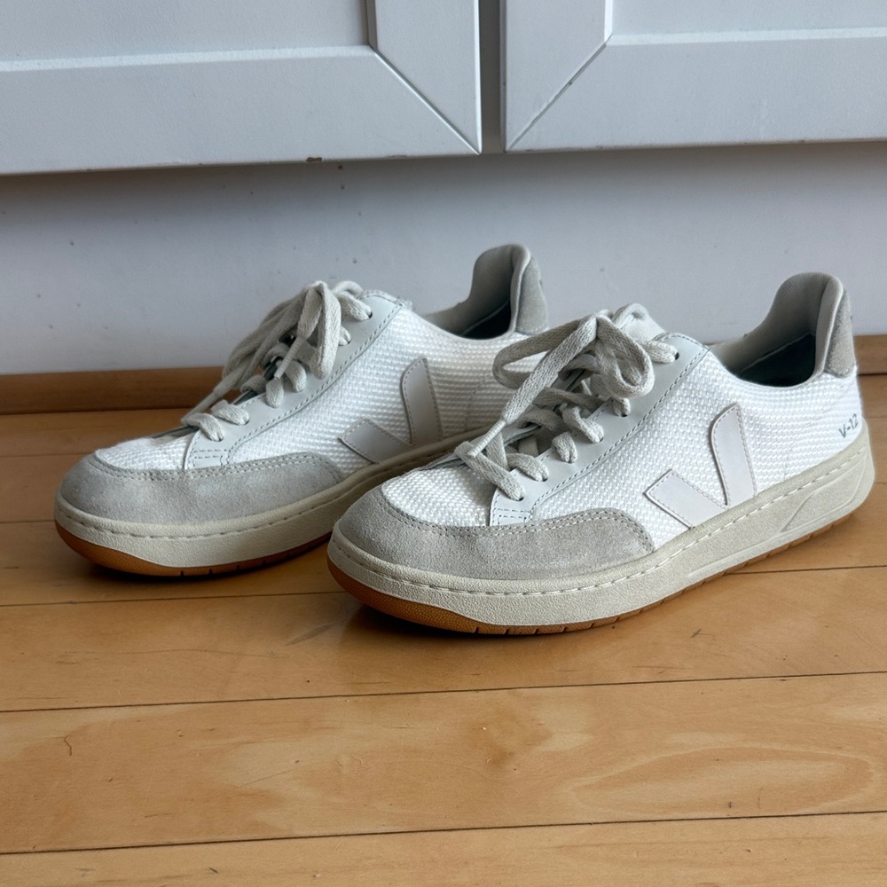 Veja Women's White and Gray V-12 Sneakers